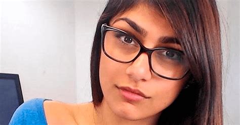 Vídeos pornôs com Mia Khalifa Em Portugues 